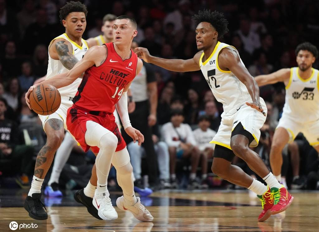 PG电子官网-公牛主场大胜尼克斯，拉文