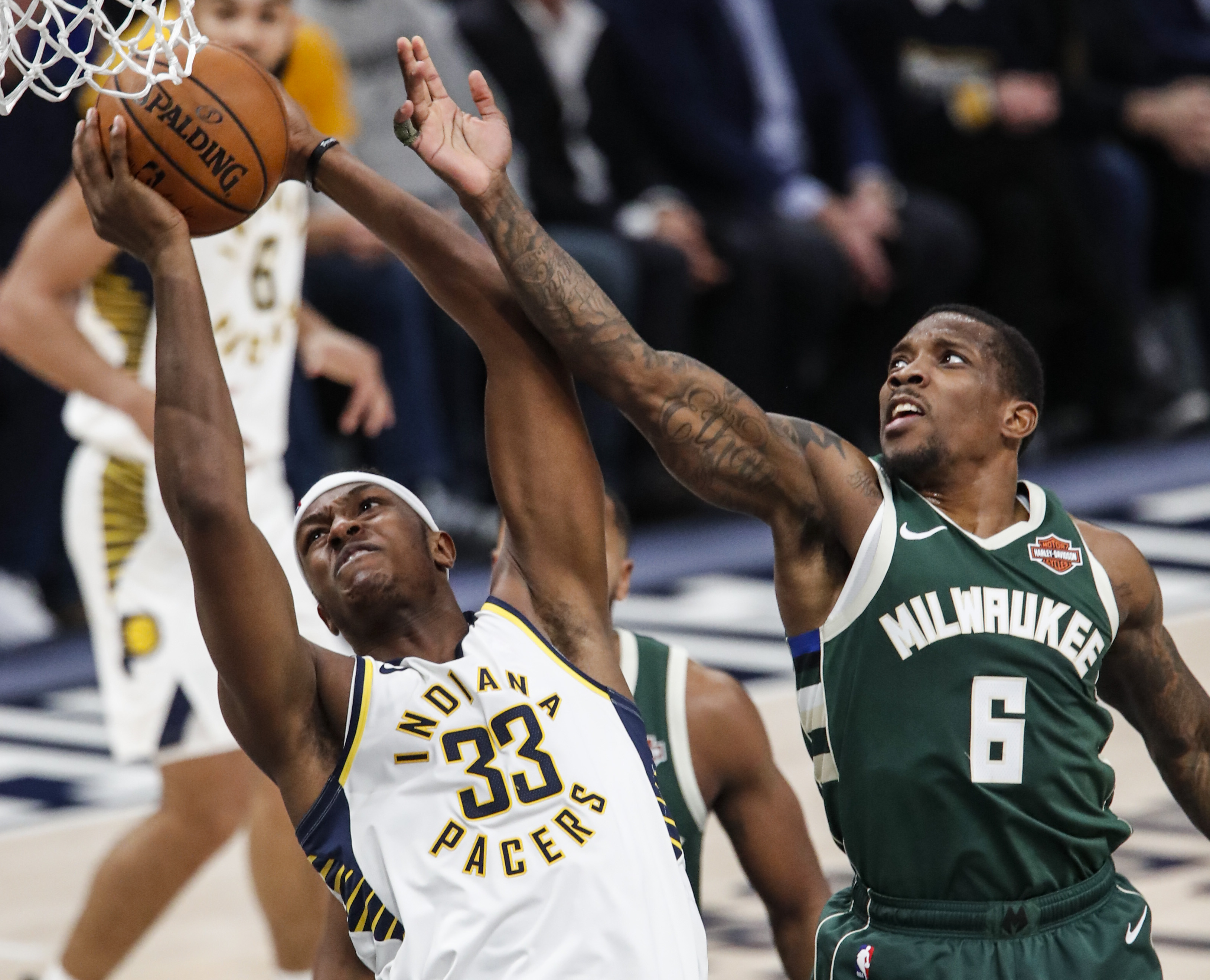 PG中国官网-雄鹿客场力克篮网晋级东部半决赛